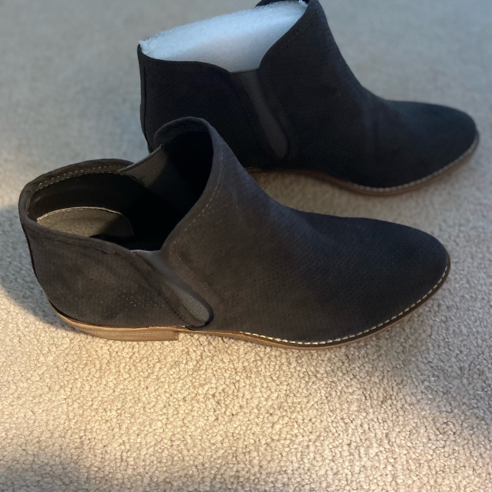 **Worn one time** Dolce Vita Westa Bootie - Picture 3 of 5